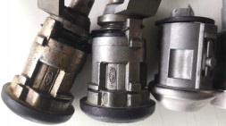 Ford OE 95VB-B-22050-DG КОМПЛЕКТ ЗАМКОВ БЕЗ АВТОСИГНАЛІЗАЦІЇ FORD TRANSIT 93-2000р