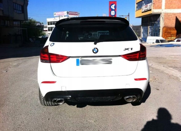 Китай BMW X1 E84 LOTKA SPOILER DOKŁADKA TYLNA 2009-2015 CZARNY POŁYSK BMW X1 E84 ЛЬОТОК СПОЙЛЕР НАКЛАДКА ЗАДНЯ 2009-2015 ЧОРНИЙ ГЛЯНЕЦЬ