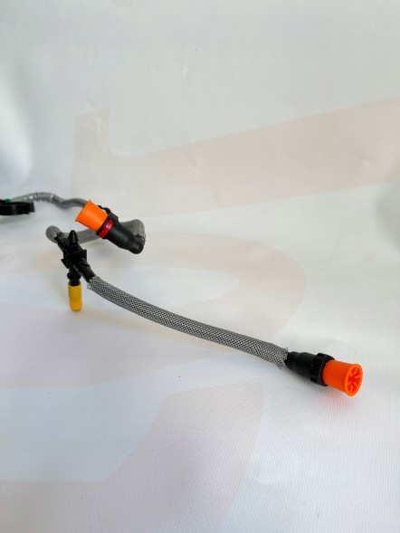 Land Rover OE LR021871GEN РЕЙКИ ПАЛИВНОЇ ТРУБКИ ІНЖЕКТОРА LAND ROVER LR021871 DISCOVERY SPORT RR