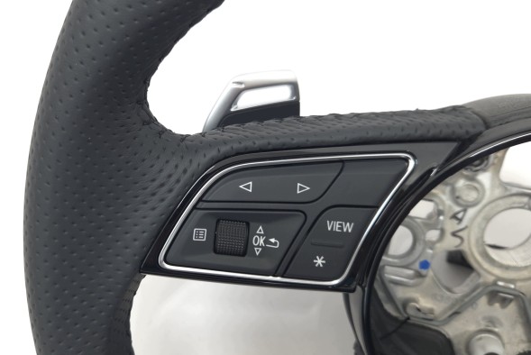 Audi OE Кермо шкіряне стьобане Audi RS3 8Y 82A419091AP BSJ
