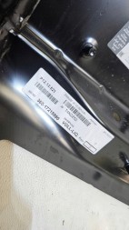 Jaguar OE GX73-278A24A GO ПІДСИЛЕННЯ КРИЛА ПРАВЕ ЗАДНЄ JAGUAR XE GX73-278A24A НОВЕ