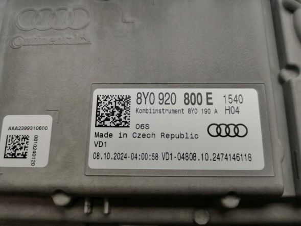 Audi OE 8Y0920800E, DWP536164OE Лічильник годинників virtual cockpit Audi А3 S3 RS3 8Y 8Y0920800E