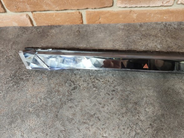 BMW OE GLASS SZKŁO BMW 7 G70 КОНСОЛЬНА ПАНЕЛЬ КРИСТАЛЕВОГО СКЛА КОНДИЦІОНЕРУ 5A5AAC8