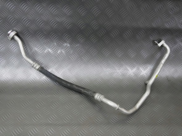 Volkswagen OE Rurka przewód klimatyzacji 5Q0816743E GOLF VII LIFT Патрубок кондиціонера 5Q0816743E GOLF VII LIFT 2.0 TDI