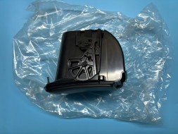 Mercedes-Benz OE 1768100000, A1768100000, A-176-810-00-00, A17681000009H44 ЗБЕРІГАННЯ ПІДСТАВКА ДЛЯ НАПІЮ MERCEDES-BENZ CLA C117 A1768100000