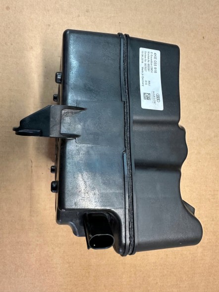 Audi OE 4KE035916 4KE035916 4KE035916 AUDI E TRON 55 4KE ГЛОСНИК ВИХЛОПУ КРІПЛЕННЯ 4ke035916