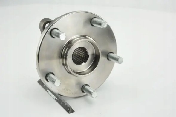 Febest 0182-ZZE150MF Втулка колеса 0182-zze150mf febest toyota auris