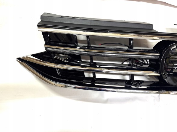 Китай VW TIGUAN 20- ATRAPA PRZÓD GRILL R-LINE LED CHROM LIFT VW TIGUAN 20- АТРАПА ПЕРЕДНІЙ ГРИЛЬ R-LINE LED ХРОМ ЛІФТ