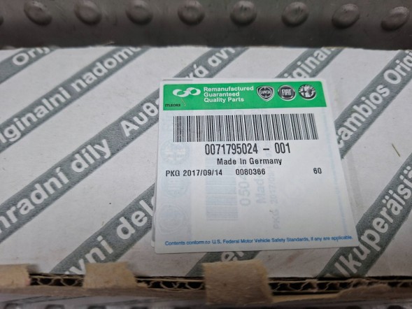 Fiat OE S26340305 ФОРСУНКА BOSCH 0445110418 504389548 FIAT DUCATO IVECO DAILY 2.3MJET 2011