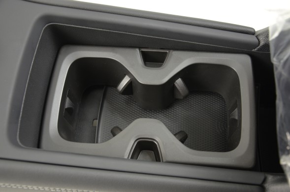 Volkswagen OE N10 TIGUAN 2024 VW TIGUAN III 571 ПОВНИЙ ТУНЕЛЬ ПІДЛОКІТНИК ШКІРА