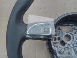 Audi OE 8X0064244B AUDI A1 МНОГОФУНКЦІОНАЛЬНЕ КЕРМО З ПЕРУСТЯМИ