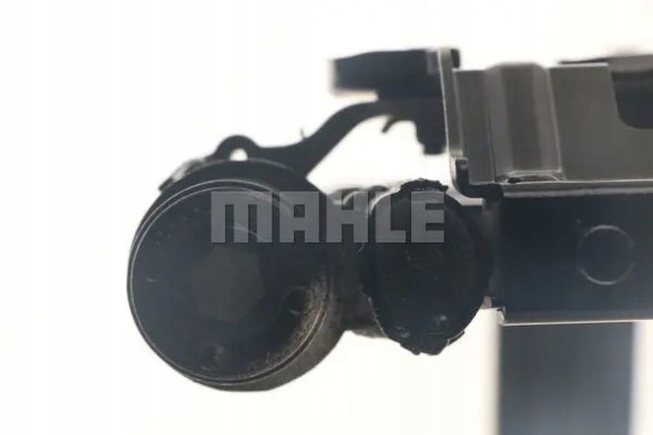 Mahle AC 471 000S Конденсатор радіатора кондиціонування повітря ac 471 000s mahle