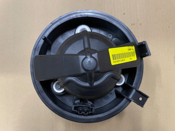 Alfa Romeo OE 77365569 VAL 715248 ALFA ROMEO GIULIETTA ВЕНТИЛЯТОР ПОДАЧИ ПОВІТРЯ