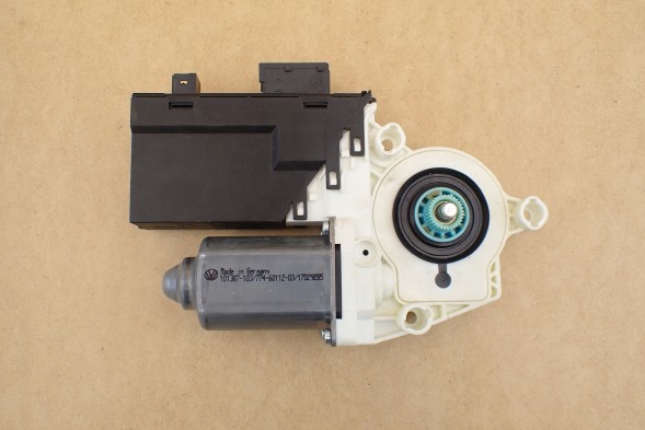 Fiat OE 1488724080 1400207980 PEUGEOT 807 CITROEN C8 FIAT ULYSSE LANCIA PHEDRA SILNIK PODNOSZENIA SZYBY LEWY PRZÓD 991866-205 FIAT ULYSSE LANCIA PHEDRA ДВИГУН ПІДЙОМУ СКЛА ЛІВИЙ ПЕРЕДНІЙ 991866-205