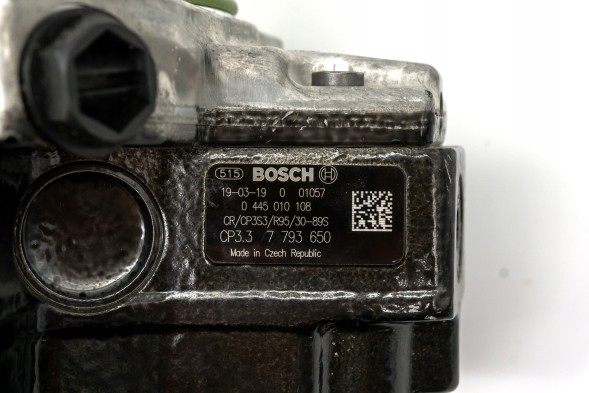 BMW OE 0445010108 Насос інжекторний bmw e65 e66 745d