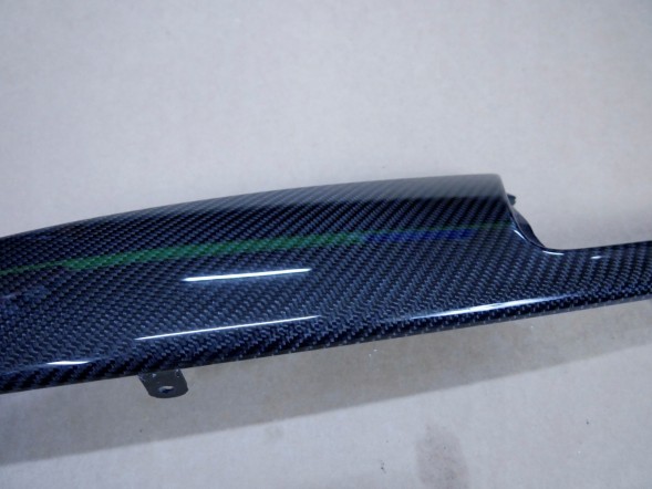 Volkswagen OE BERGE35HU6J5RY Обробка консолі CARBON4G8853190BC 7V7 AUDI A7