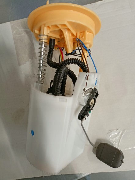 SEAT (оригінальне обладнання) SEAT ARONA 1.6 TDI POMPA PALIWA PŁYWAK Паливний насос 2q0919050d vw skoda seat 1.6 tdi новий оригінальний