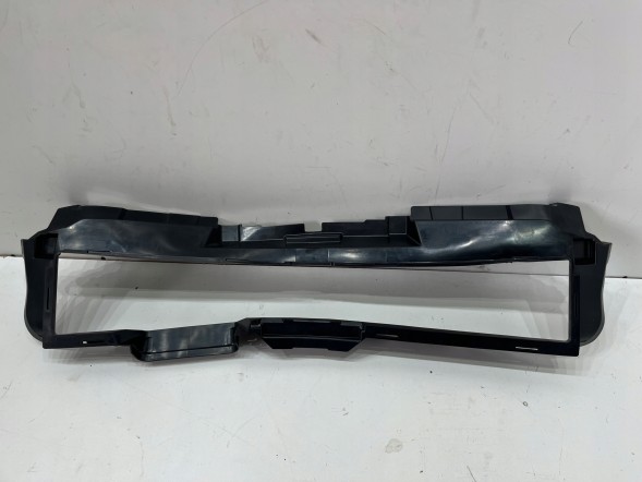 Mercedes-Benz OE MERCEDES A KLASA W177 KIEROWNICA POWIETRZA PRZÓD PRZEDNIA A1778853106 НОВЕ!