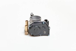 ESEN SKV 12SKV004 Дросельна заслінка повітря audi a4 двигуни 1.6 adp 1.8 afy adr ; 058133063