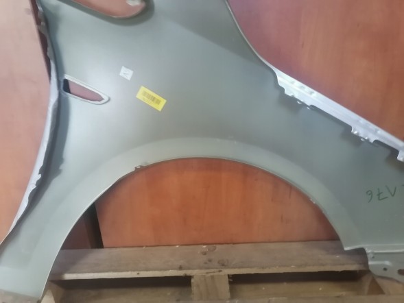 Polcar BŁOTNIK LEWY OPEL ASTRA J Z176 PRZEDLIFT masa antykorozyjna БРИЗКОВИК ЛІВИЙ OPEL ASTRA J Z176 ПЕРЕДЛІФТ антикорозійна маса