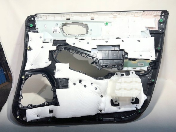 Honda OE 835543M0J11ZA pmi150921 ОБШИВКА ДВЕРЕЙ ПЕРЕДНЯ ЛІВА HONDA HRV III 83554-3M0-J11ZA