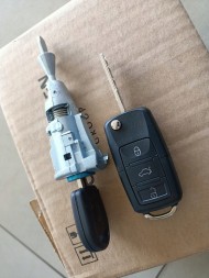 Китай 3B0837207F NOWY LEWY ZAMEK WKŁADKA ZAMKA DO DRZWI LEWYCH VW GOLF 5 V JETTA III GOLF 5+ ЛІВИЙ ЗАМОК ВСТАВКА ЗАМКА ДЛЯ ЛІВИХ ДВЕРЕЙ VW ГОЛЬФ 5 V JETTA III ГОЛЬФ 5+