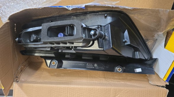 MAGNETI MARELLI 712204081120 Задній ліхтар 712204081120 magneti marelli опис.