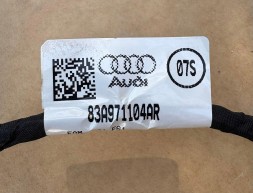 Audi OE Nowa Instalacja Wiązka Zderzaka Tył Tylnego 83A971104AR 83A 83F OEM 2xRADAR Нова проводка бампера задня для Audi Q3 83A 83F, номер деталі 83A971104AR, OEM