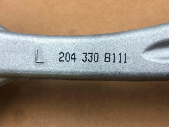 ВОЛЛЕР A2043308111 Стержень вісь фронт лівий a2043308111 для mercedes glk x204 2008-2015 коливач