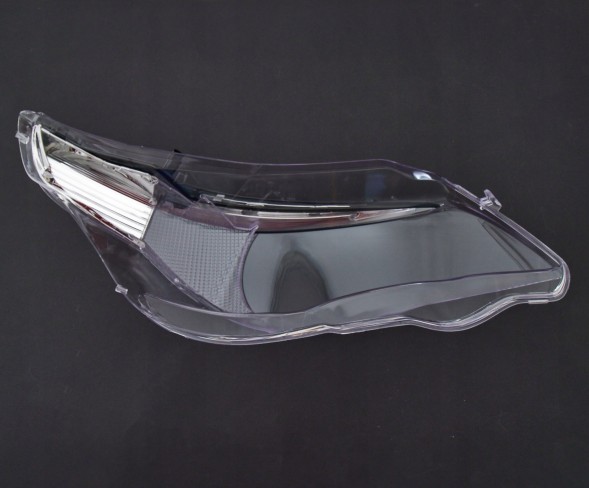 TYC SBM1175L СКЛО ФАРИ ПЕРЕДНЬОЇ ДЛЯ BMW 5 E60/E61 2003-2010 Ліва