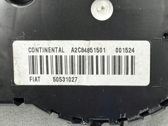 Alfa Romeo OE ЛІЧИЛЬНИК ПРИЛАДОВА ПАНЕЛЬ СПІДОМЕТР ALFA ROMEO MITO A2C84351501 50531027 VDO