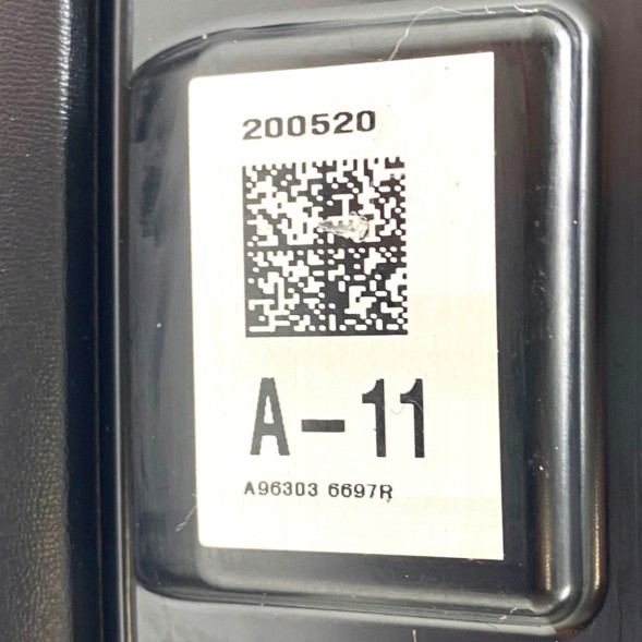 Renault OE Дзеркало праве Renault Koleos II 963036697R