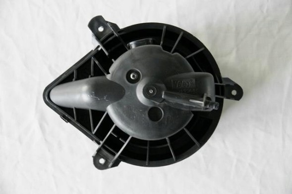 Polcar 6441S0 Повітродувка нагр.C берлінго р партнер