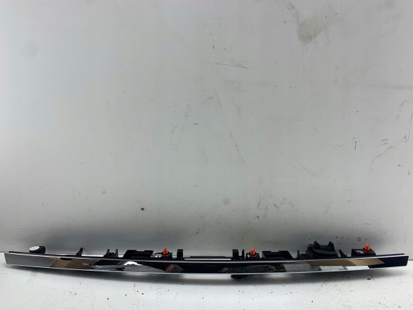 Mercedes-Benz OE A2047402193 НАКЛАДКА БАГАЖНИКА MERCEDES W204 BLENDA НОВА ХРОМ