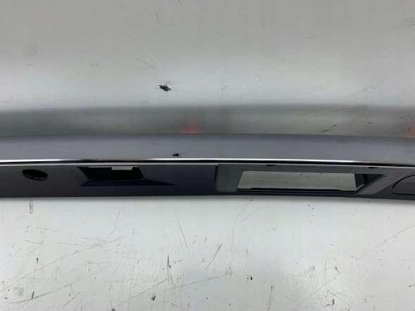 Mercedes-Benz OE A2047402193 НАКЛАДКА БАГАЖНИКА MERCEDES W204 BLENDA НОВА ХРОМ