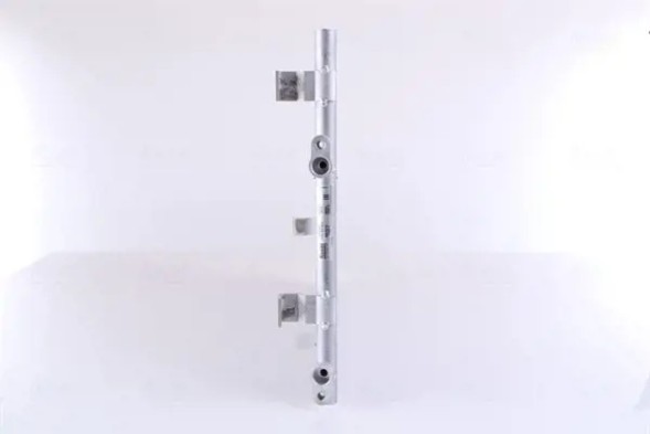 Nissens 940289 Конденсатор радіатора кондиціонування повітря 940289 nissens