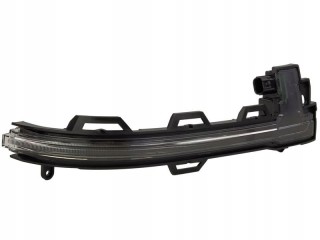 Polcar Migacz boczny w lusterku P bmw X5 F15/F85 10.13-03.19 63137291218 Бічний затвор в дзеркалі p bmw x5 f15/f85 10.13-03.19 63137291218