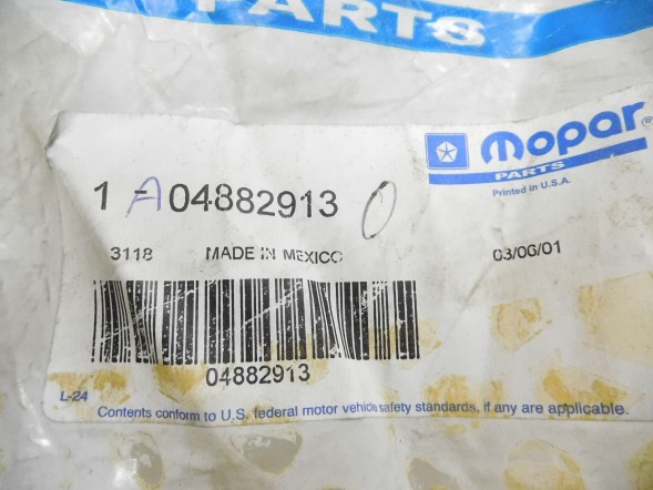 Chrysler OE Килимок консолі MOPAR для Chrysler Sebring 4882913
