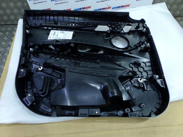 BMW OE BMW X2 F39 ОББИВКА БЕКОН ДВЕРІ ПРАВИЙ ПЕРЕДНІЙ 9471638
