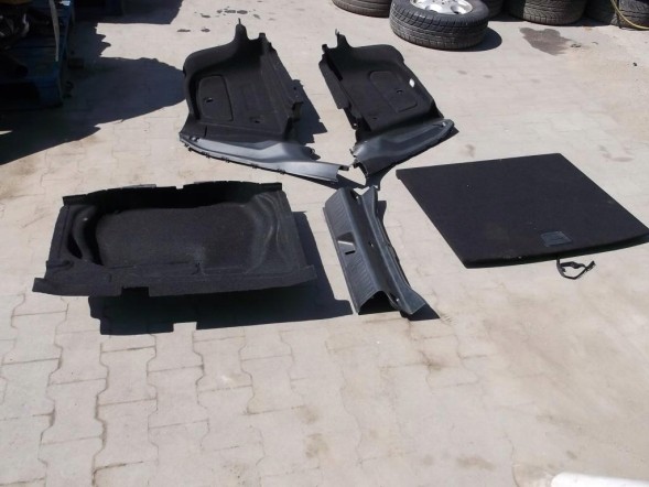 Mercedes-Benz OE MERCEDES A W176 176 KUFER BAGAŻNIK BOCZKI PLASTIKI MERCEDES A W176 176 КУФЕР БАГАЖНИК БЕКОНОМ ПЛАСТИК