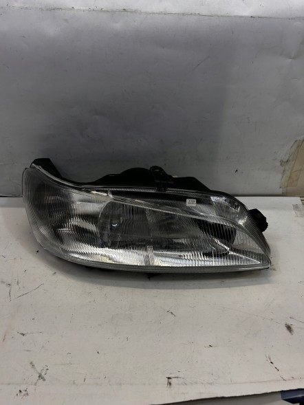 Peugeot OE ФАРА ЛАМПА PEUGEOT 306 '94-'02 ПРАВА 6205Q7 67742365 НОВА ОРИГІНАЛЬНА