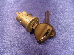 MAN OE 03-04762 ВСТАВКА ЗАПАЛІВАННЯ MAN OE