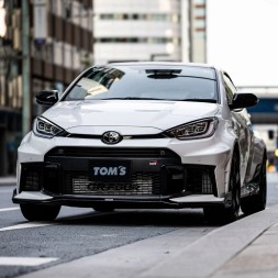 Китай GR YARIS GEN2 ZESTAW TOMS RACING КОМПЛЕКТ СПЛІТТЕР ДИФУЗОР НАКЛАДКИ АЕРО TOYOTA GR YARIS GEN2 24+