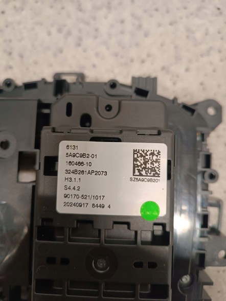 BMW OE 5A9C9B2 Центральна консоль / Панель управління BMW 3 G20 G21