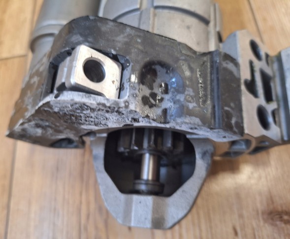 BMW OE 12418621840 8621840 12418625996 8625996 BMW F20 F30 G01 G11 G12 G02 G20 G21 G30 СТАРТЕР Х3 5 3