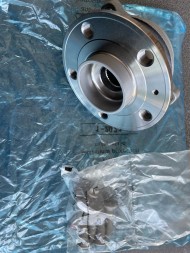 Volvo OE Комплект ступиці Volvo OE 32331433