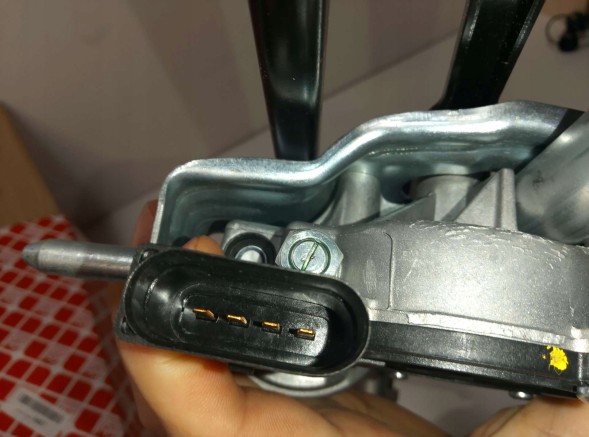 Febi bilstein 109027 Febi bilstein 109027 привід склоочисників