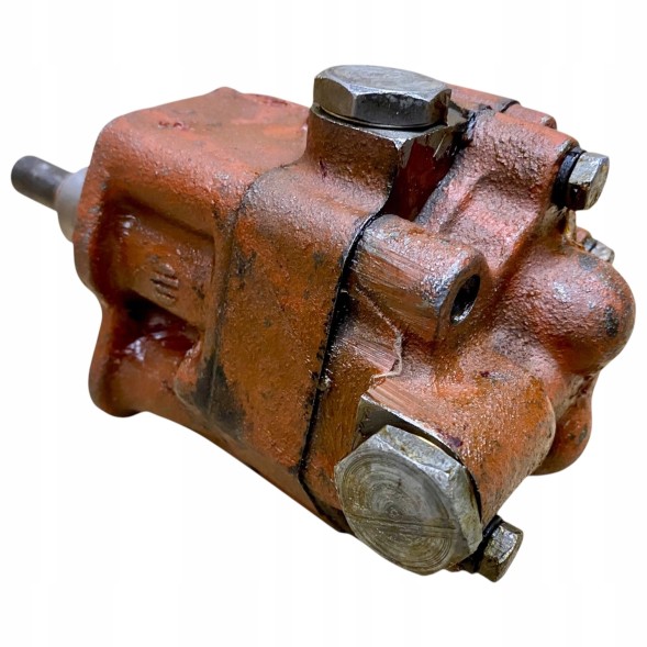 CCCP 00660 / POMPA OLEJU ZIŁ 131 ZIŁ 130 URAL 375 POMPA OLEJOWA SILNIKA МАСЛЯНИЙ НАСОС ₴131 ₴ 130 УРАЛ 375 МАСЛЯНИЙ НАСОС ДВИГУНА