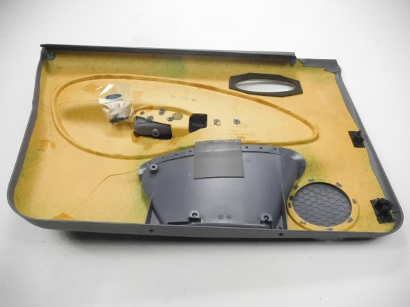 Ford OE Панель передньої правої двері Ford OE 1053558