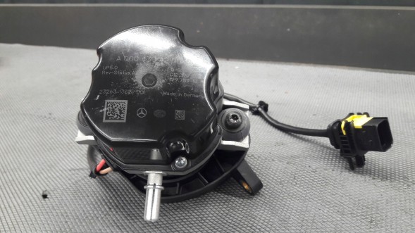 Mercedes-Benz OE A0004304200 Насос підтиску мерседес w254 a254 w213